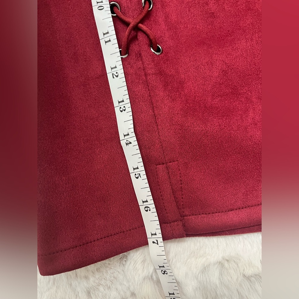Stylish Red Lace-Up Skirt - Picture 9 of 10